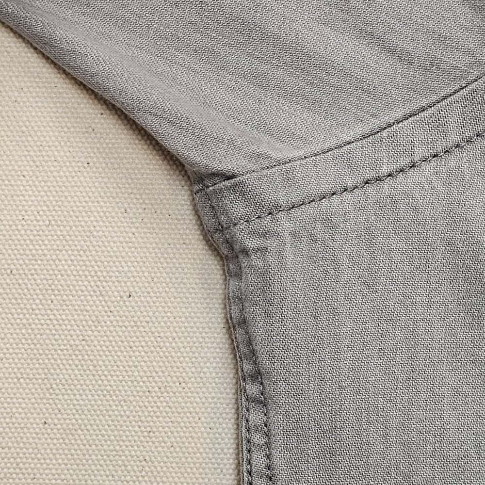 UNTUCKit Canvas Button Down XL - Picture 6 of 7